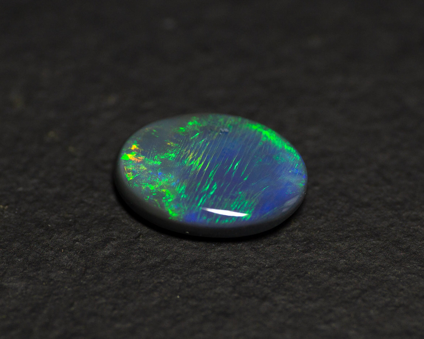 1.43 Carat Black Opal Oval Cabochon Lightning Ridge Australia - Redpoint Jewelry 