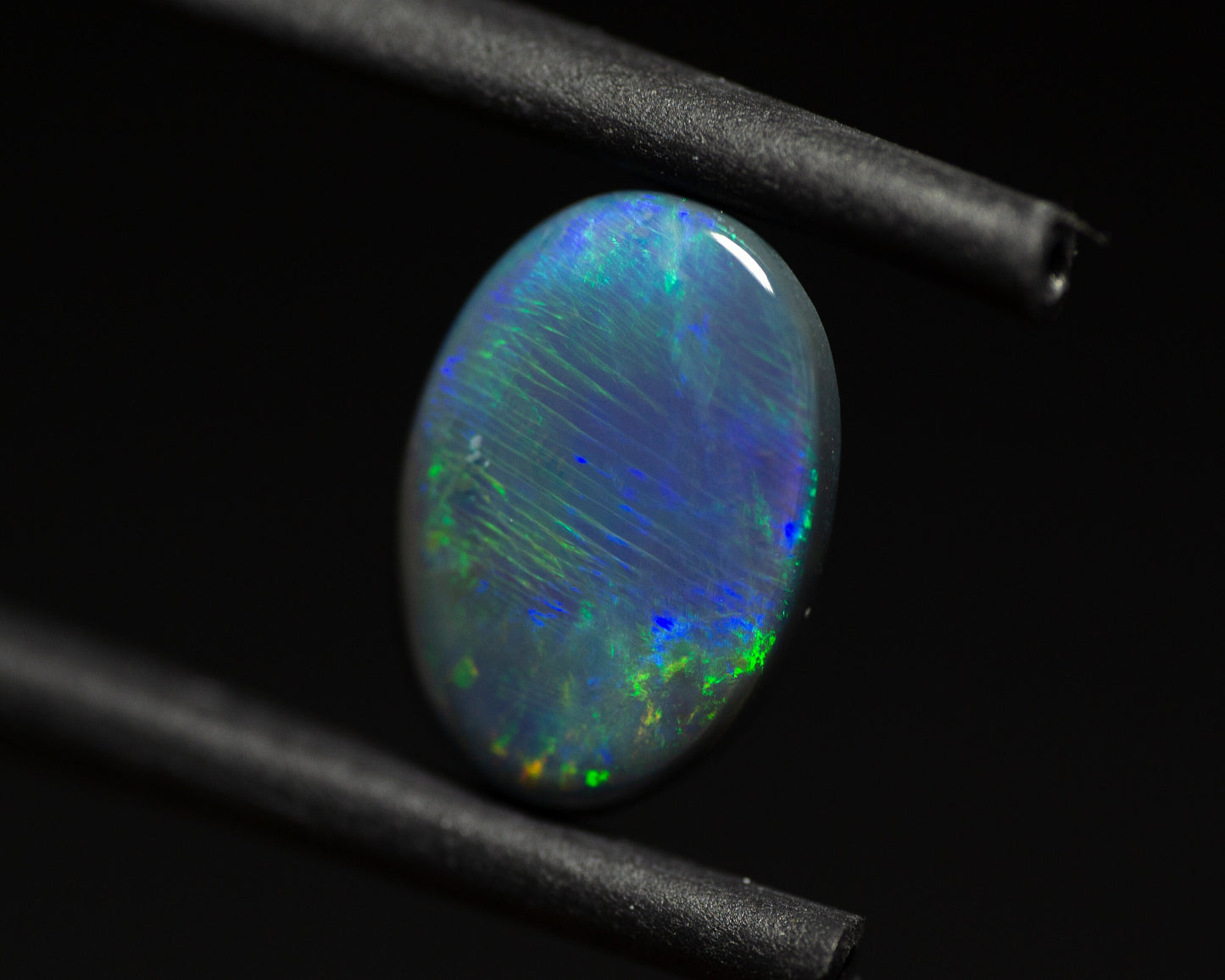 1.43 Carat Black Opal Oval Cabochon Lightning Ridge Australia - Redpoint Jewelry 