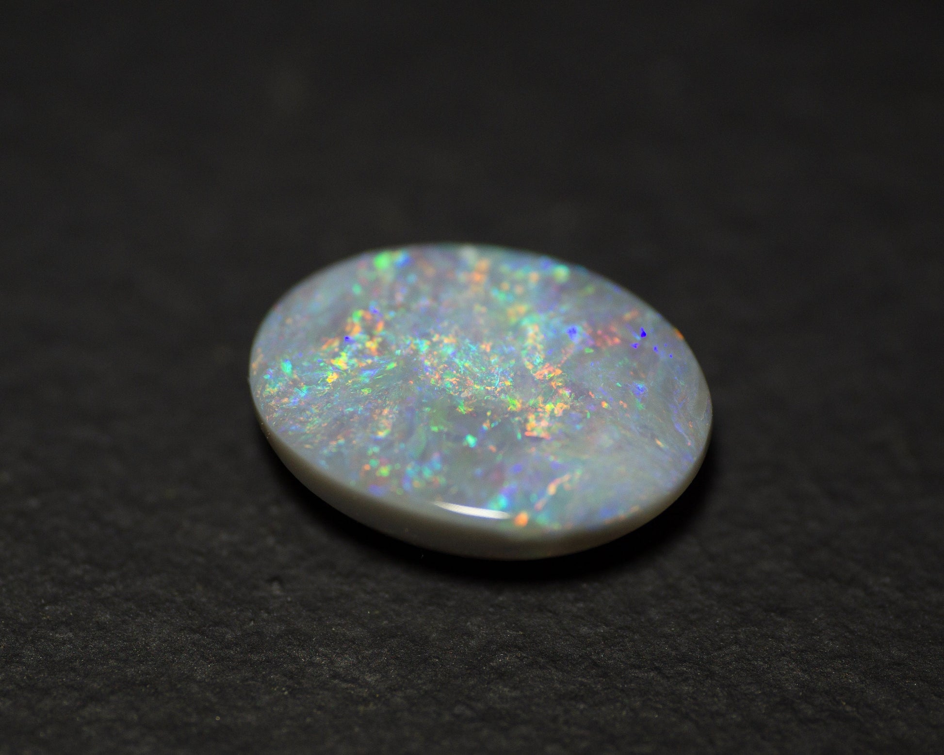 3.51 Carat Dark Opal Oval Cabochon Lightning Ridge Australia - Redpoint Jewelry 