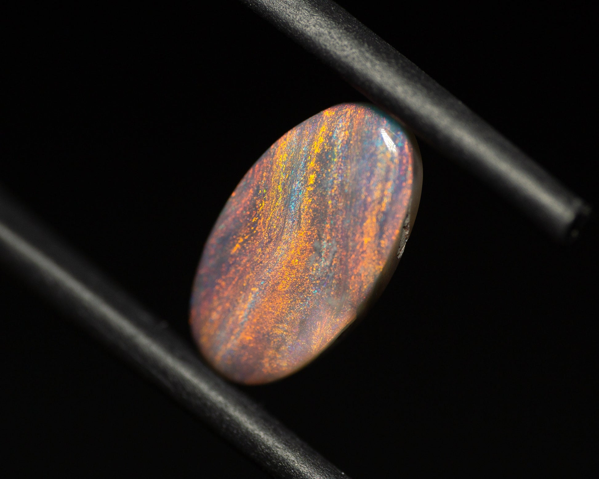 1.35 Carat Dark Opal Oval Cabochon Lightning Ridge Australia - Redpoint Jewelry 