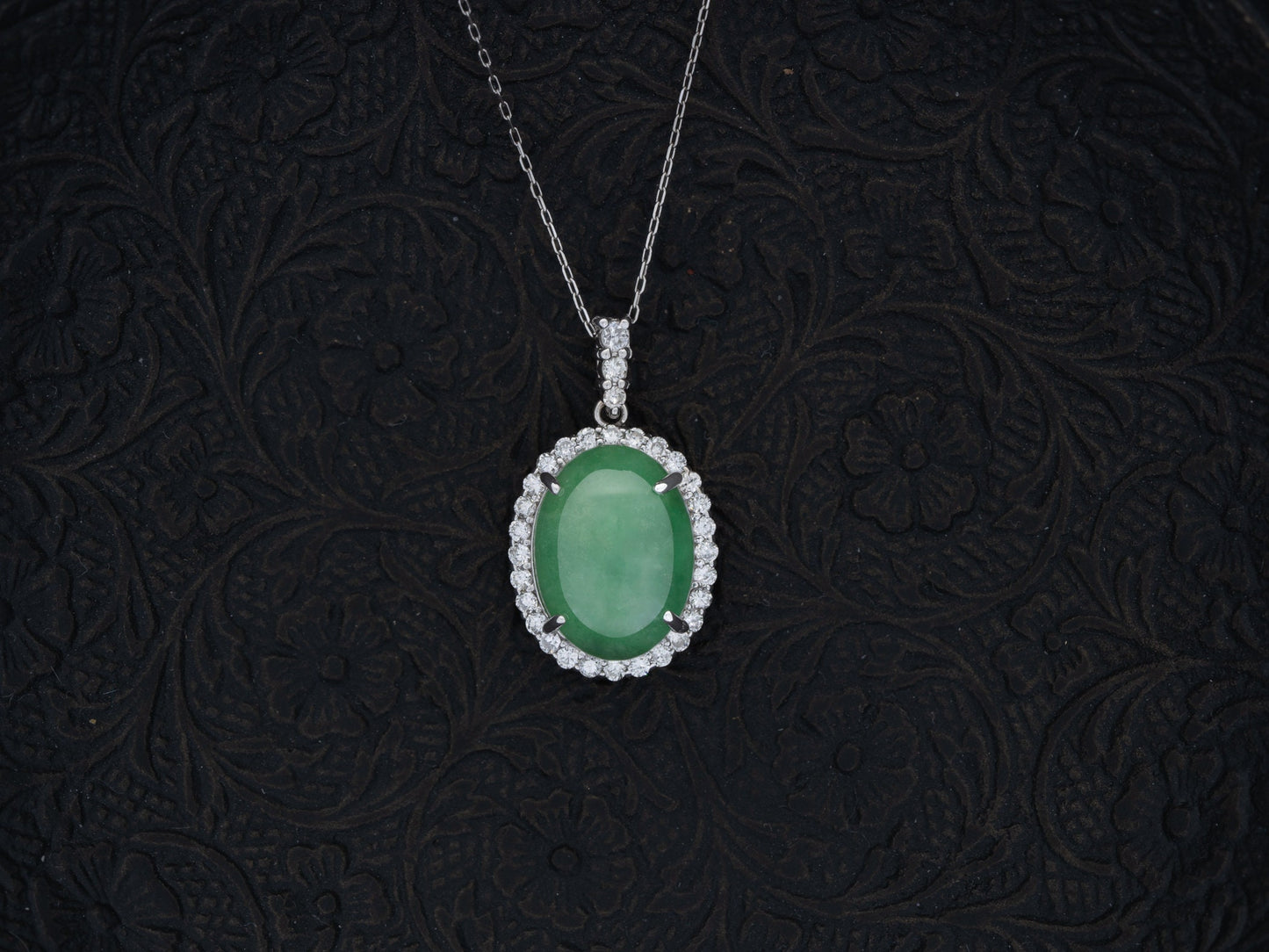 GIA Certified Type A Fei Cui Green Jade and Diamond Pendant Necklace 18k White Gold - Redpoint Jewelry 