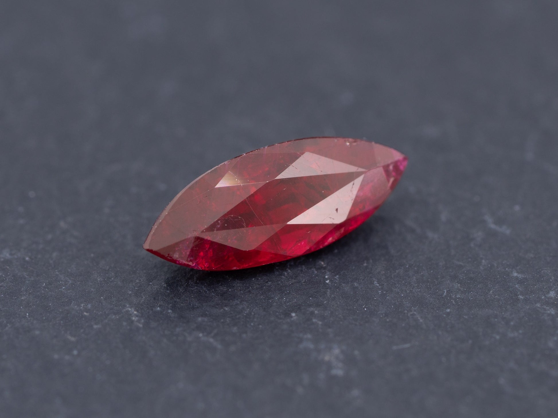 1.01ct GIA Certified Unheated Red Ruby Marquise Shape - Redpoint Jewelry 