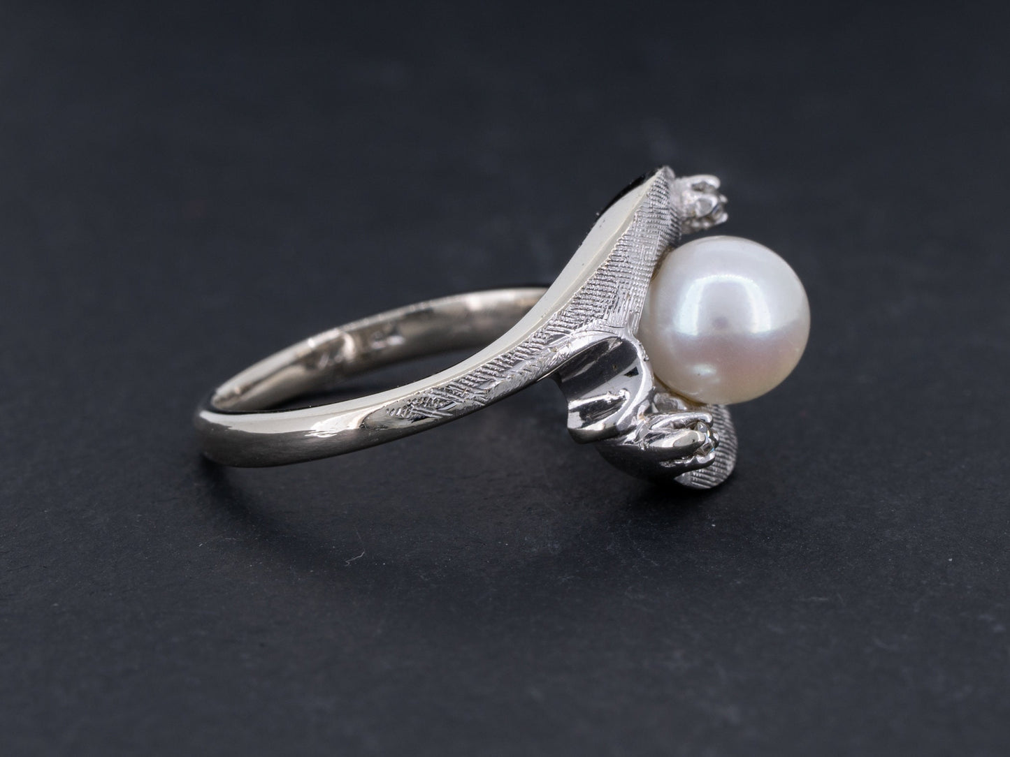 Vintage Art Deco Pearl and Diamond Ring 14k White Gold - Redpoint Jewelry 