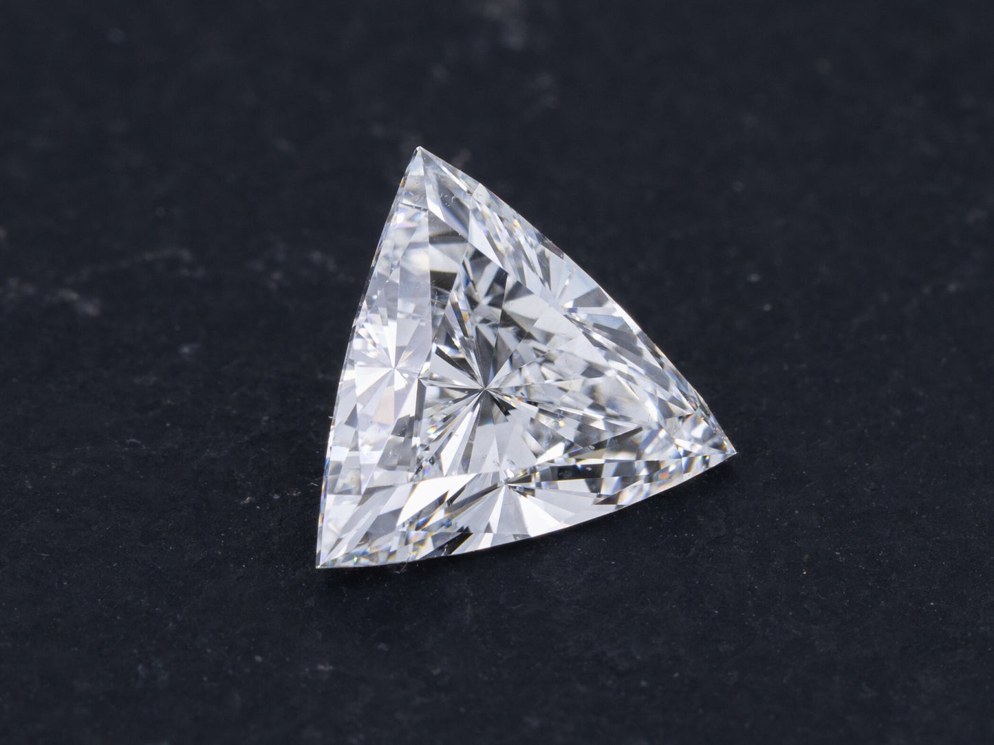 1.03ct GIA Certified Trillion Cut Natural Diamond VS-2 Clarity G Color - Redpoint Jewelry 