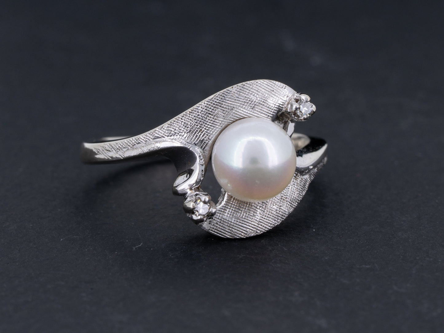 Vintage Art Deco Pearl and Diamond Ring 14k White Gold - Redpoint Jewelry 