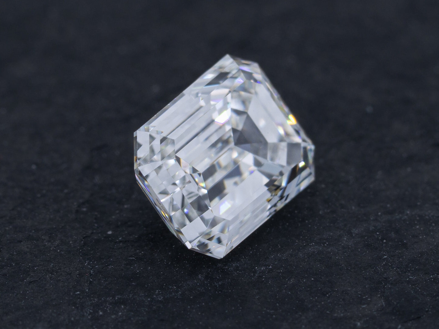 1.02ct GIA Certified Emerald Cut Natural Diamond VVS-2 Clarity H Color - Redpoint Jewelry 