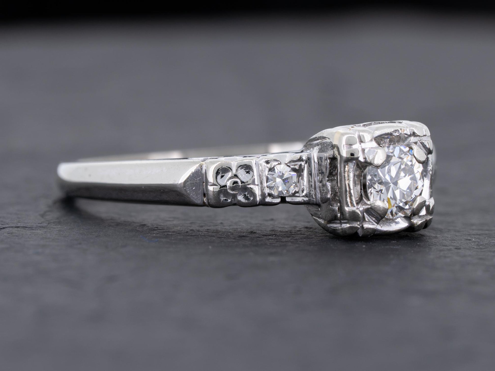 ANELLO ART DECÒ 2,20 ct bianco tondo moissanite fidanzamento matrimonio argen... EUR 101,43 - IT ANELLO ART DECÒ 2,20 ct bianco tondo moissanite fidanzamento matrimonio argen... EUR 101,43 - IT