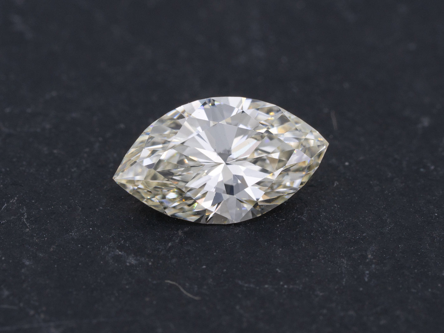 GIA Certified 0.84ct Marquise Brilliant Cut Diamond N VS-1 - Redpoint Jewelry 