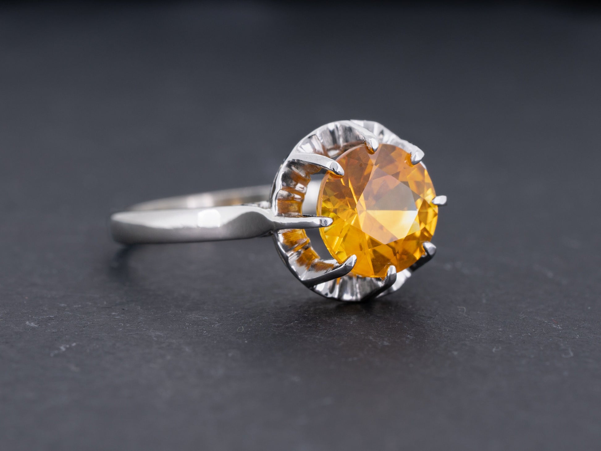 GIA Certified 2.88ct Orange Natural Sapphire Vintage Art Deco Solitaire Ring 18k White Gold - Redpoint Jewelry 