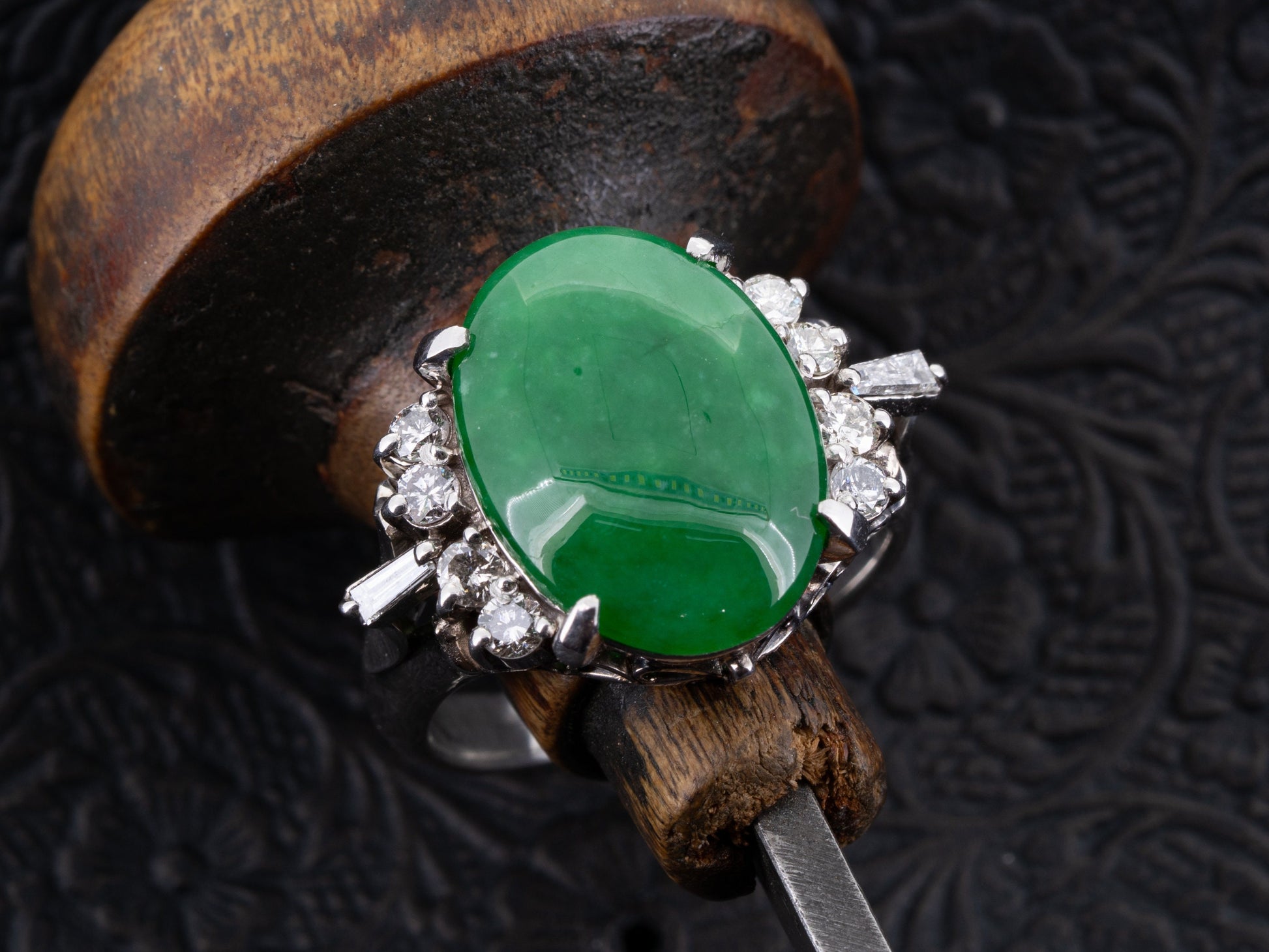 Green Jade Type B and Diamond Ring in Platinum 17 x 12 mm Jadeite - Redpoint Jewelry 