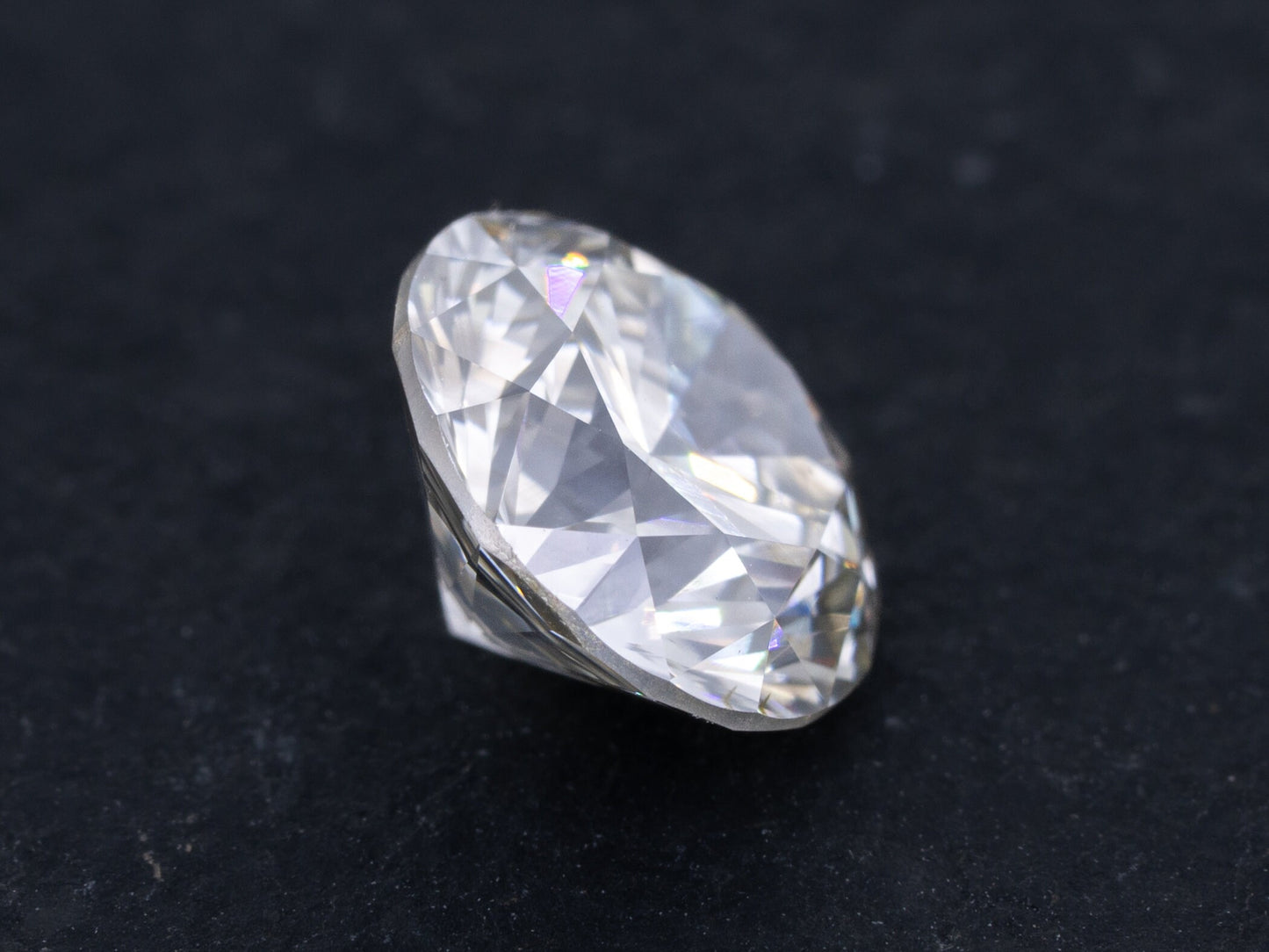 1.00ct GIA Certified Natural Colored Diamond Very Light Gray Color SI-2 Clarity Round Brilliant - Redpoint Jewelry 