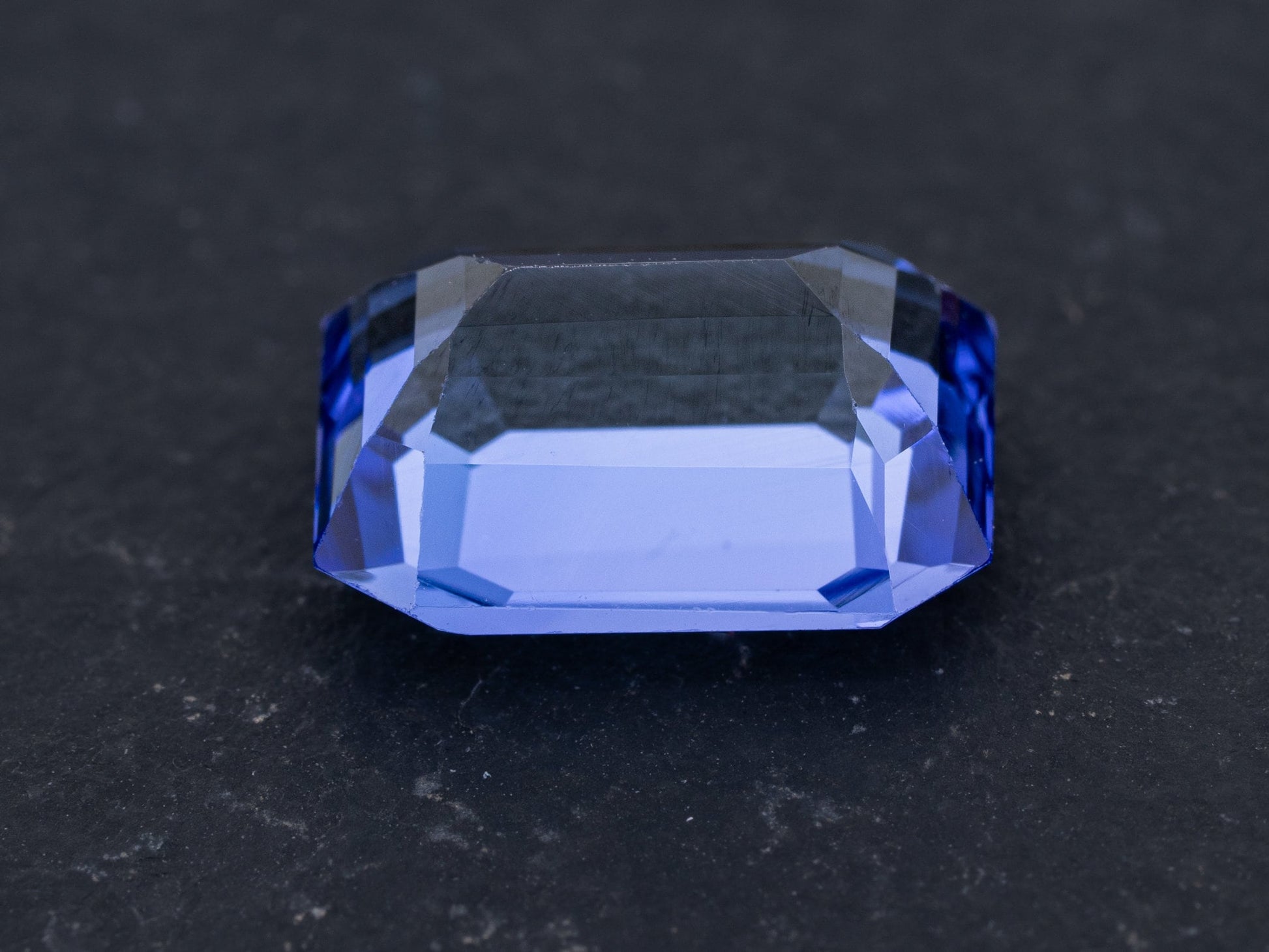 3.52ct Blue Natural Tanzanite Emerald Cut - Redpoint Jewelry 