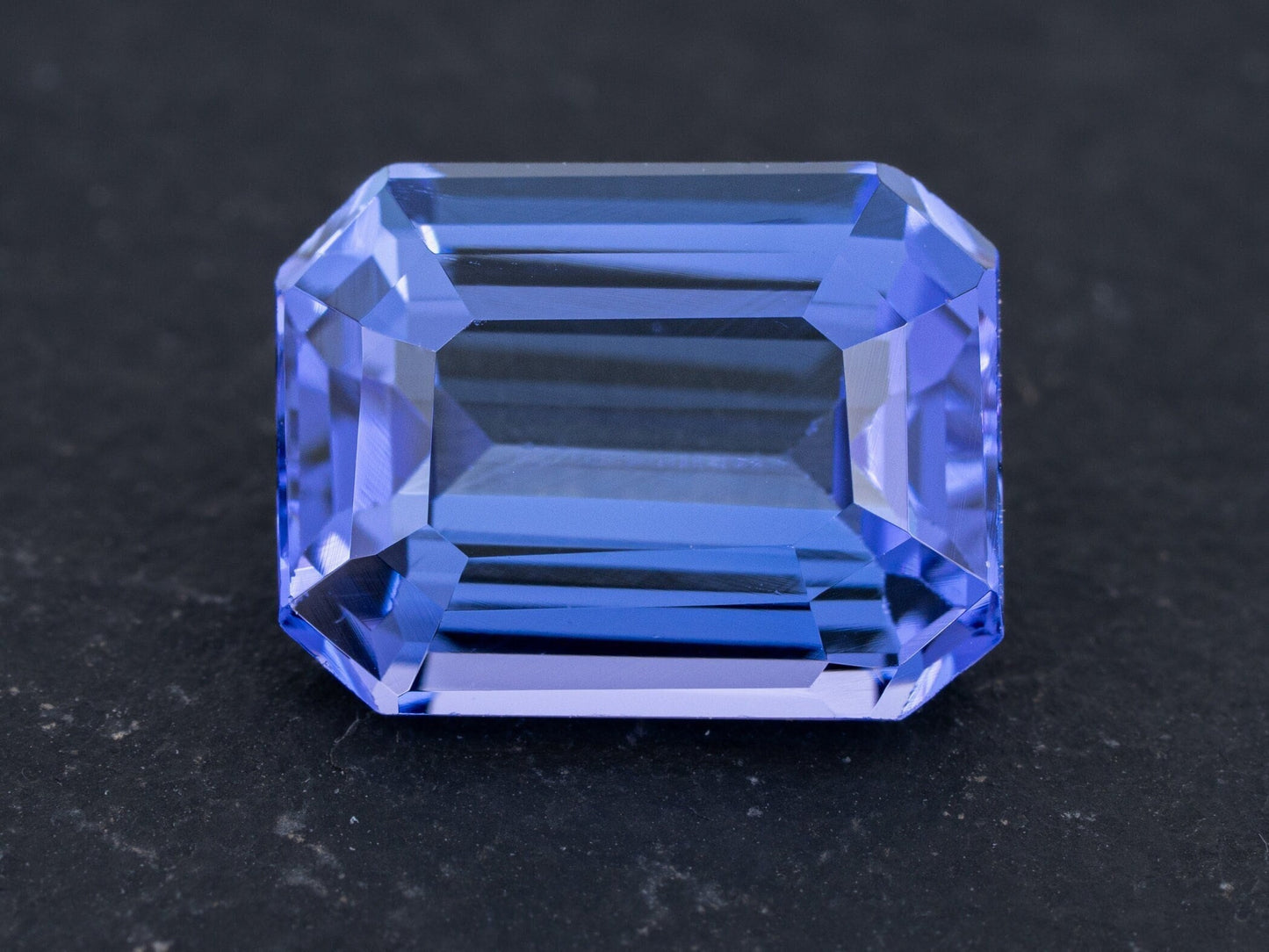 3.52ct Blue Natural Tanzanite Emerald Cut - Redpoint Jewelry 